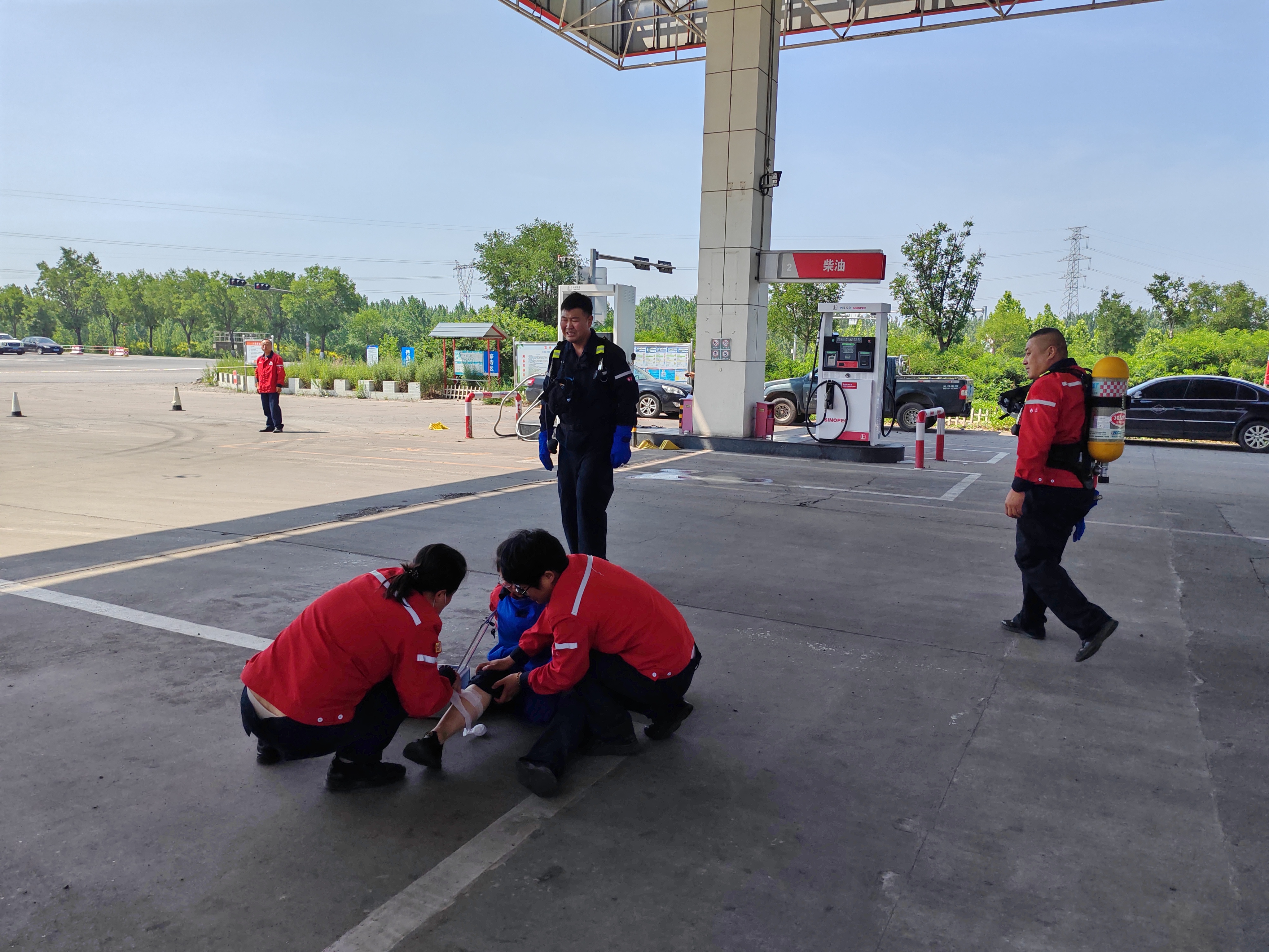 迁安市市场监督管理局开展LNG场站泄漏应急演练2.jpg